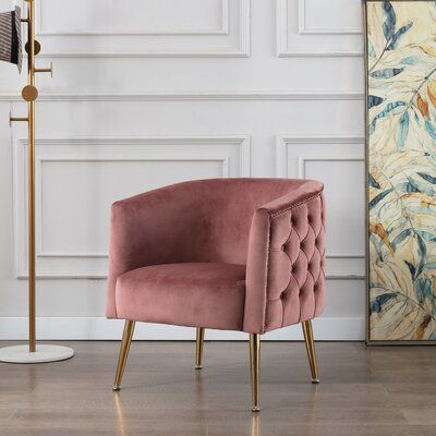 Opulent Lounge Comfort Chair