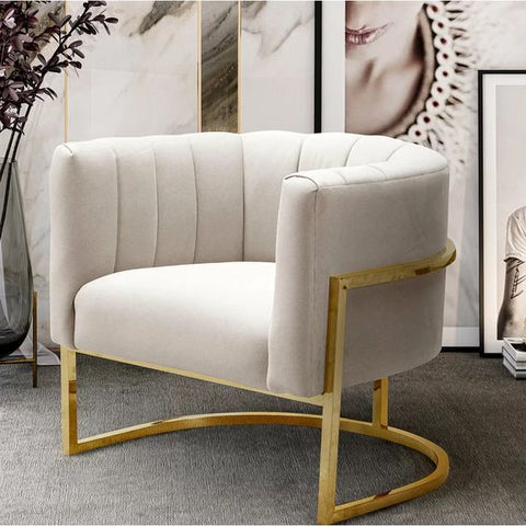Scandinavian Simplicity Lounge Chair